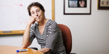 She studies cell lineage in the eye. Now she’s leaving research lineage of her own. 